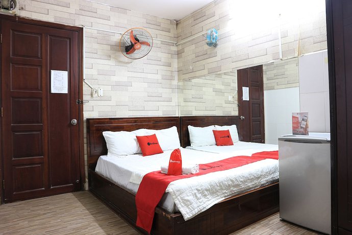 Imagen de la habitación del Hotel RedDoorz @ Cong Hoa Street. Foto 14