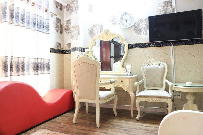 Imagen de la habitación del Hotel RedDoorz @ Cong Hoa Street. Foto 16