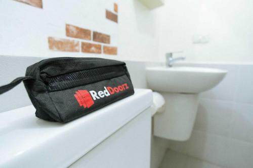 Imagen general del Hotel RedDoorz @ Kings near CSB Mall. Foto 8