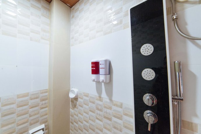 Imagen de la habitación del Hotel RedDoorz @ Lawaan Roxas City. Foto 3