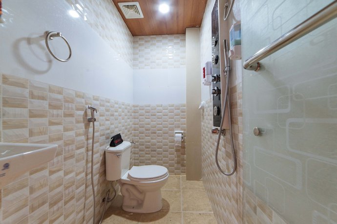 Imagen de la habitación del Hotel RedDoorz @ Lawaan Roxas City. Foto 9