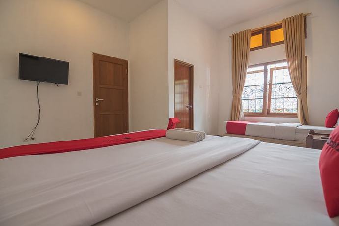 Imagen de la habitación del Hotel RedDoorz @ Maribaya Street 2. Foto 15