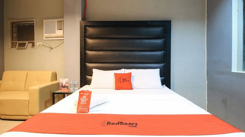 Imagen general del Hotel RedDoorz @ P Florentino Street Sampaloc Manila. Foto 3