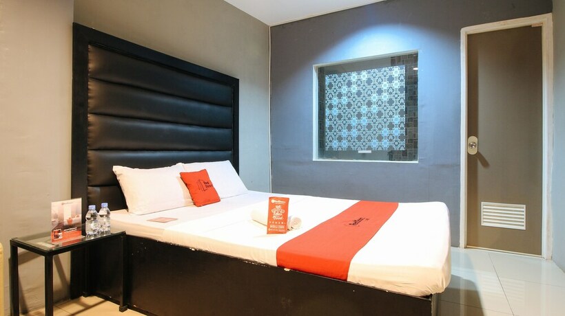 Imagen de la habitación del Hotel RedDoorz @ P Florentino Street Sampaloc Manila. Foto 20