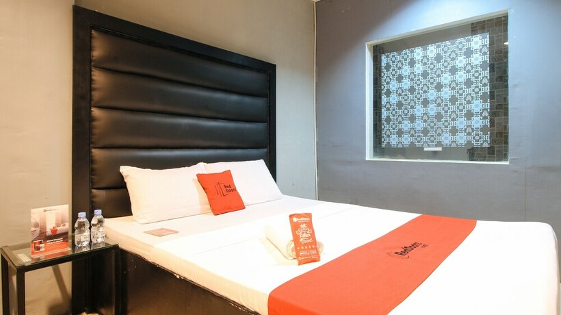 Imagen de la habitación del Hotel RedDoorz @ P Florentino Street Sampaloc Manila. Foto 28