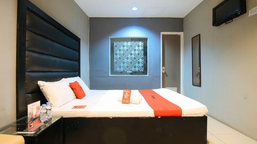 Imagen de la habitación del Hotel RedDoorz @ P Florentino Street Sampaloc Manila. Foto 31