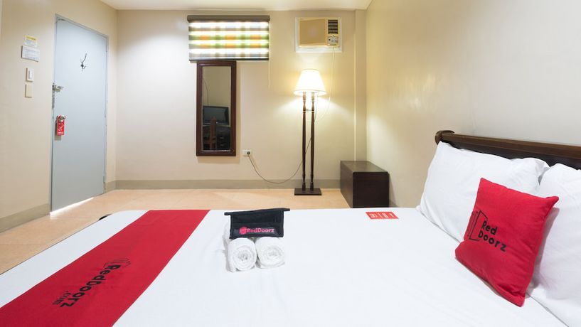 Imagen de la habitación del Hotel RedDoorz @ Pantay Daya Vigan. Foto 3