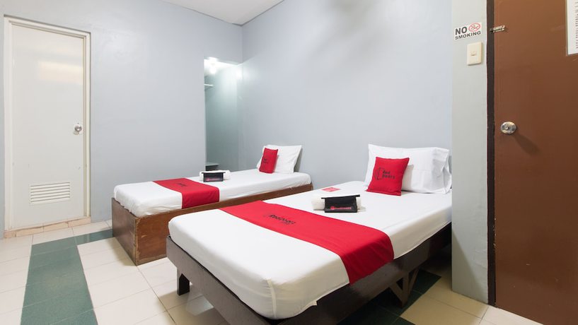 Imagen de la habitación del Hotel RedDoorz @ Pantay Daya Vigan. Foto 9