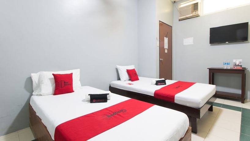 Imagen de la habitación del Hotel RedDoorz @ Pantay Daya Vigan. Foto 13