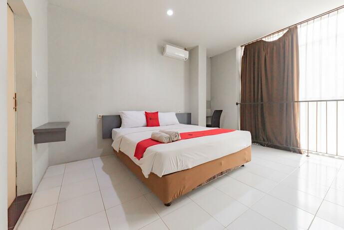 Imagen de la habitación del Hotel RedDoorz @ Pelajar Pejuang 3. Foto 29
