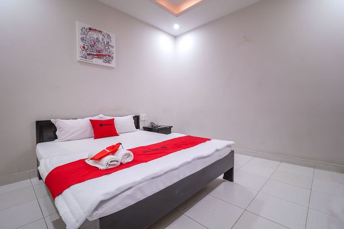 Imagen de la habitación del Hotel RedDoorz @ Phan Huy Ich street. Foto 11