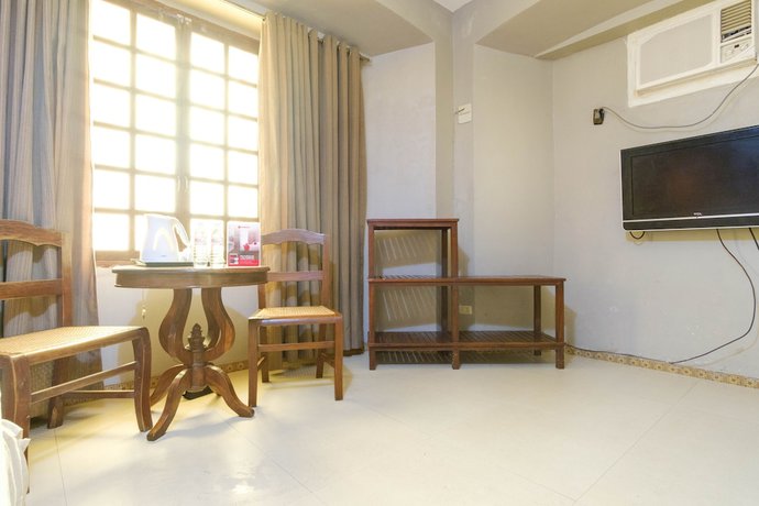 Imagen de la habitación del Hotel RedDoorz Plus @ Calle Crisologo Vigan. Foto 5