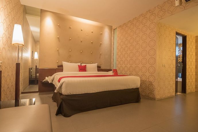 Imagen de la habitación del Hotel RedDoorz Plus @ Cipaganti Street 3. Foto 15