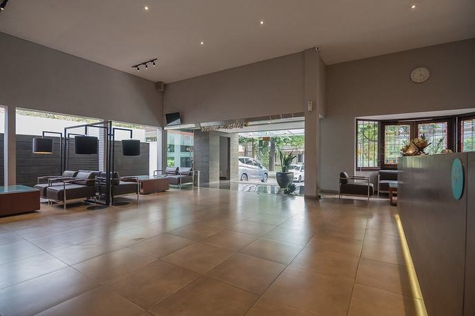 Imagen de los interiores del Hotel RedDoorz Plus @ Cipaganti Street 3. Foto 20