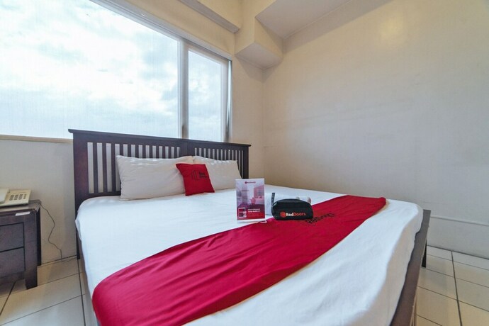Imagen de la habitación del Hotel RedDoorz Plus @ E Rodriguez corner banawe. Foto 18