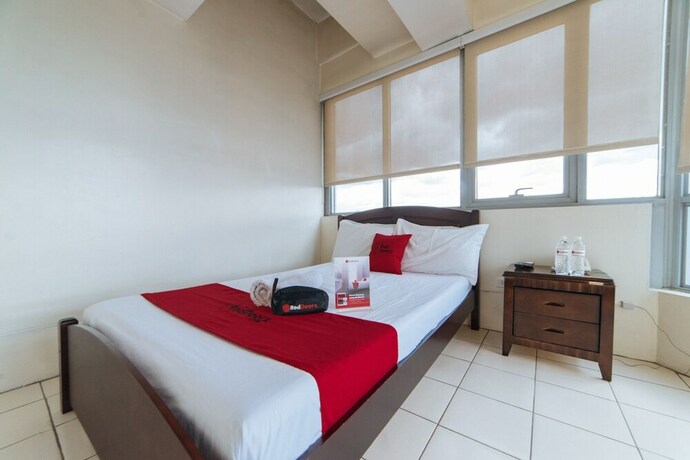 Imagen de la habitación del Hotel RedDoorz Plus @ E Rodriguez corner banawe. Foto 19