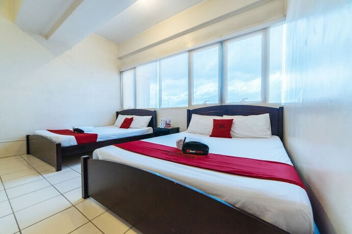 Imagen de la habitación del Hotel RedDoorz Plus @ E Rodriguez corner banawe. Foto 22