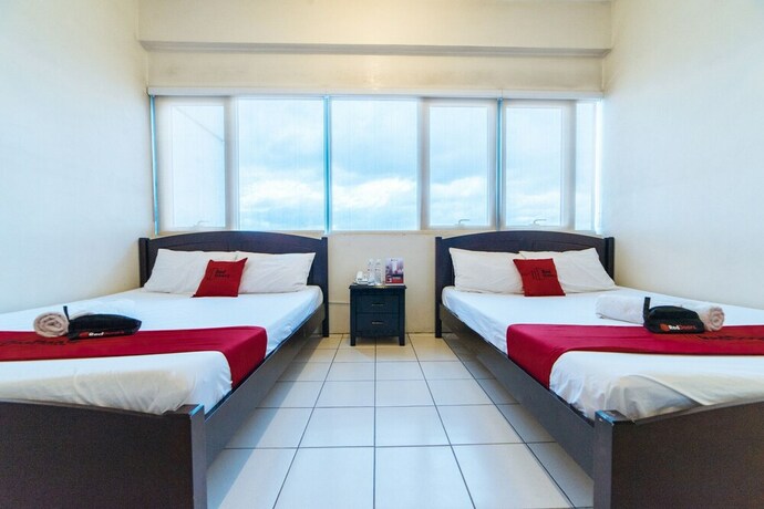 Imagen de la habitación del Hotel RedDoorz Plus @ E Rodriguez corner banawe. Foto 27
