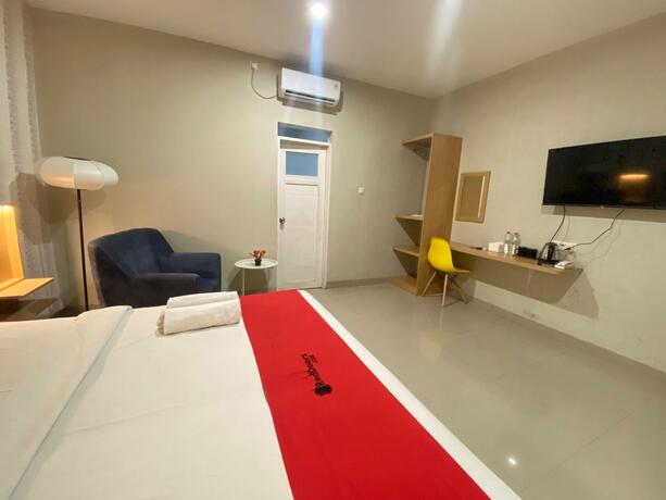 Imagen general del Hotel RedDoorz Plus @ Karapitan Street. Foto 12