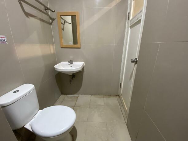 Imagen general del Hotel RedDoorz Plus @ Karapitan Street. Foto 25