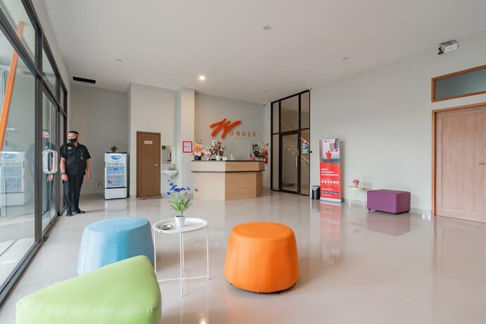 Imagen general del Hotel RedDoorz Plus @ Karapitan Street. Foto 28
