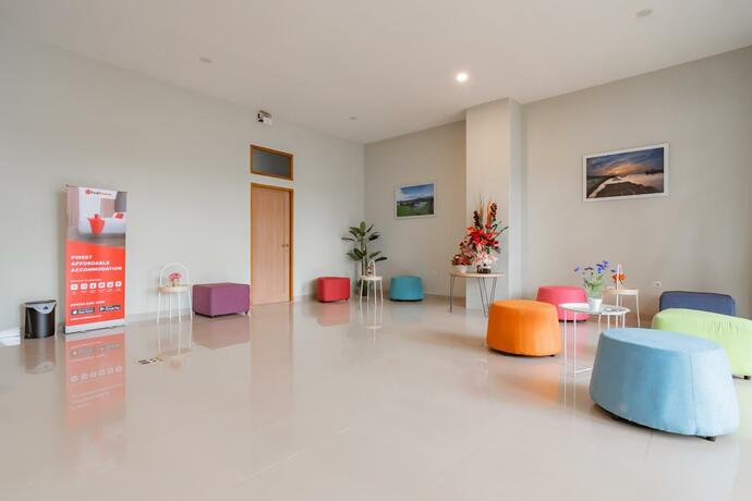 Imagen general del Hotel RedDoorz Plus @ Karapitan Street. Foto 37
