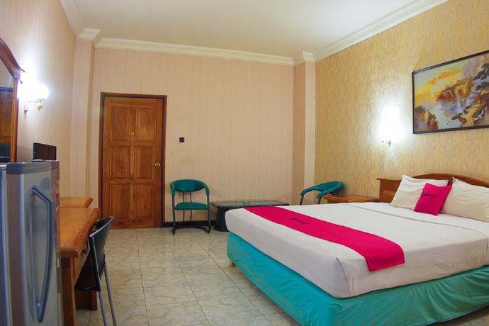 Imagen de la habitación del Hotel RedDoorz Plus @ Ketapang Satu Beach Kupang. Foto 6