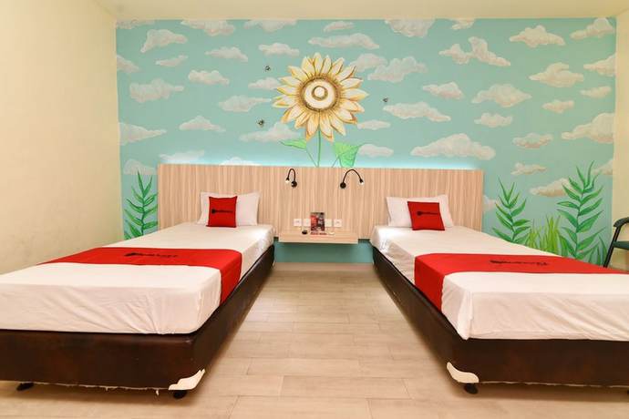 Imagen de la habitación del Hotel RedDoorz Plus @ Ketapang Satu Beach Kupang. Foto 12