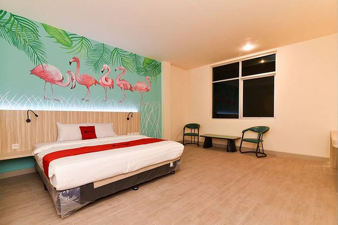 Imagen de la habitación del Hotel RedDoorz Plus @ Ketapang Satu Beach Kupang. Foto 15