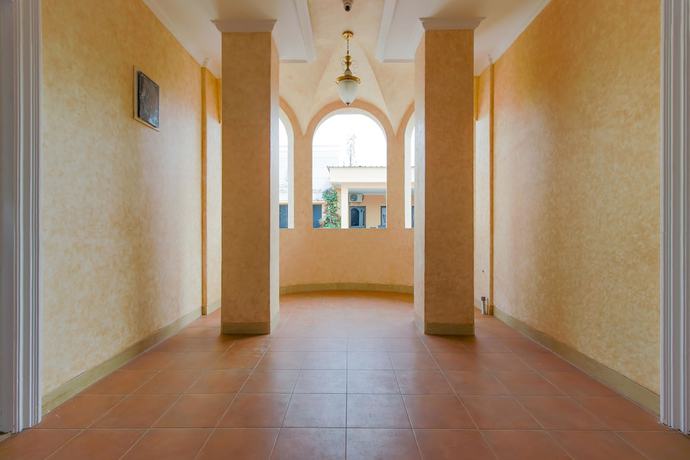 Imagen de los interiores del Hotel RedDoorz Plus @ Kwitang 2. Foto 16