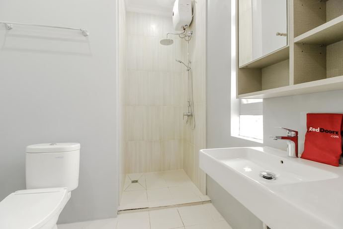 Imagen de la habitación del Hotel RedDoorz Plus @ Kwitang 2. Foto 7
