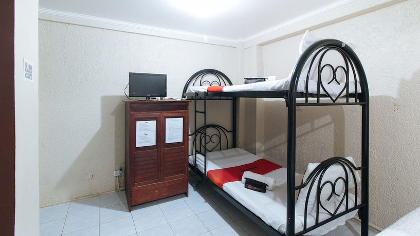 Imagen de la habitación del Hotel RedDoorz Plus @ Lagoon Beach Resort Zambales. Foto 2