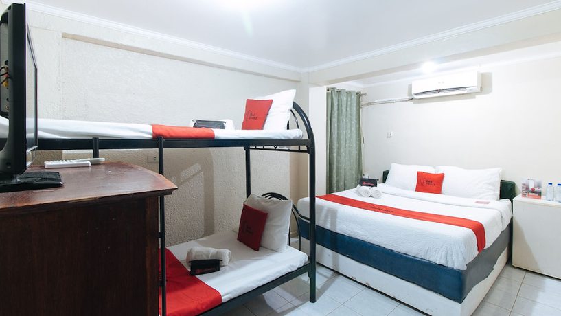 Imagen de la habitación del Hotel RedDoorz Plus @ Lagoon Beach Resort Zambales. Foto 6
