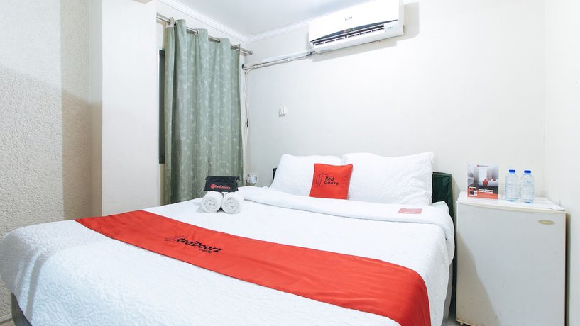 Imagen de la habitación del Hotel RedDoorz Plus @ Lagoon Beach Resort Zambales. Foto 10