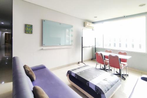 Imagen general del Hotel RedDoorz Plus Near ICE BSD Minerva. Foto 6