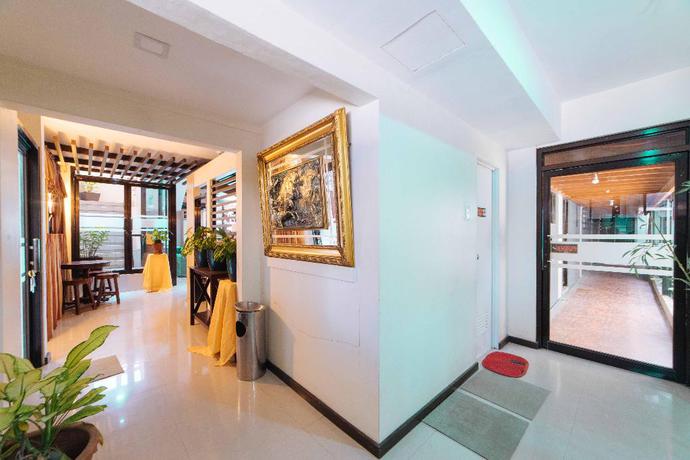 Imagen de los interiores del Hotel RedDoorz Plus @ Poblacion District Davao. Foto 14