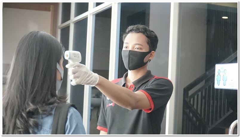 Imagen general del Hotel RedDoorz Plus @ Pogung Raya. Foto 8