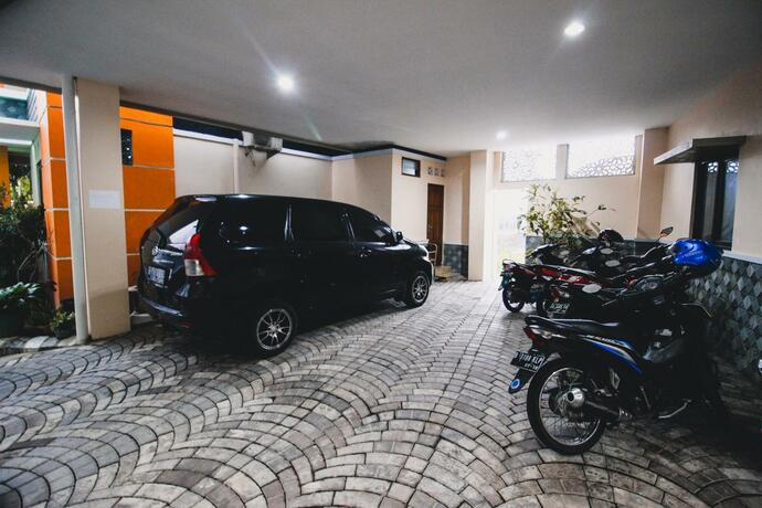 Imagen general del Hotel RedDoorz Plus @ Pogung Raya. Foto 14