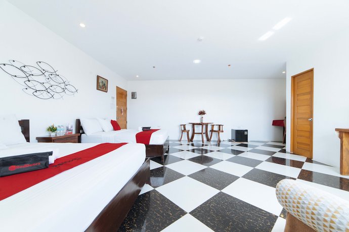 Imagen de la habitación del Hotel RedDoorz Plus @ San Roque Roxas City. Foto 2