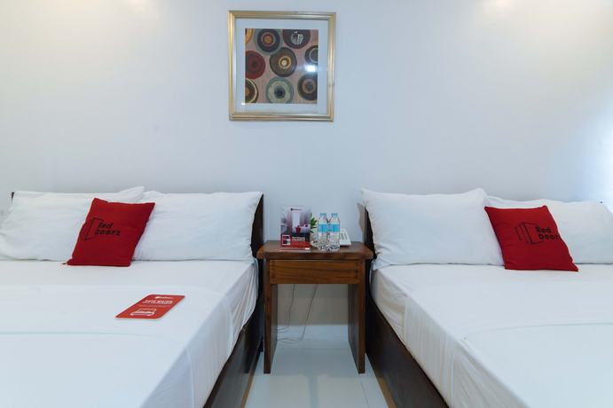 Imagen de la habitación del Hotel RedDoorz Plus @ San Roque Roxas City. Foto 17