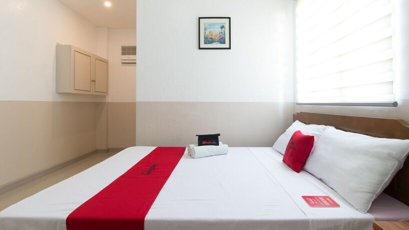 Imagen de la habitación del Hotel RedDoorz Plus @ Santa Catalina Metro Vigan. Foto 17