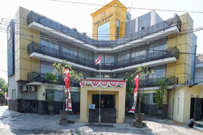 Imagen general del Hotel RedDoorz Plus @ Singosari Raya. Foto 2