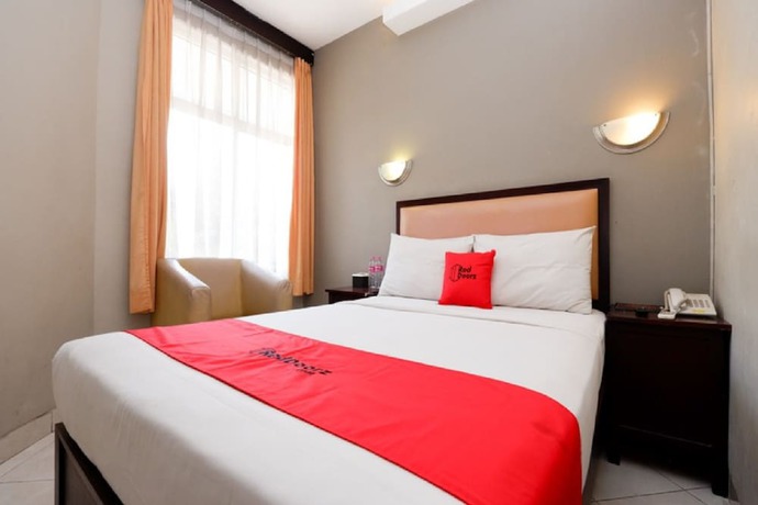 Imagen de la habitación del Hotel RedDoorz Plus @ Singosari Raya. Foto 9
