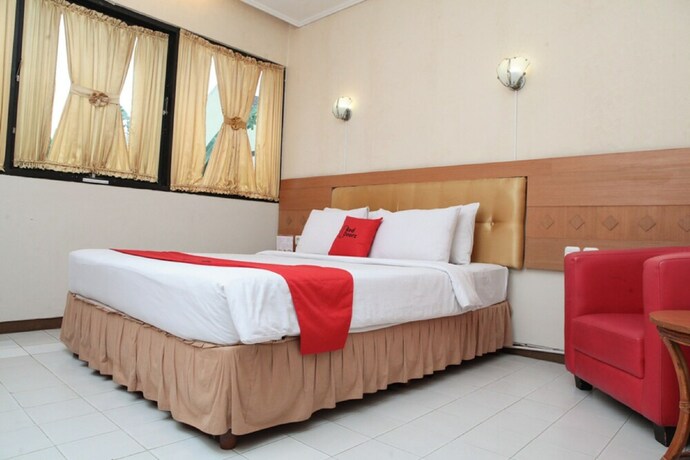 Imagen de la habitación del Hotel RedDoorz Plus @ Sukamulya Pasteur 2. Foto 31
