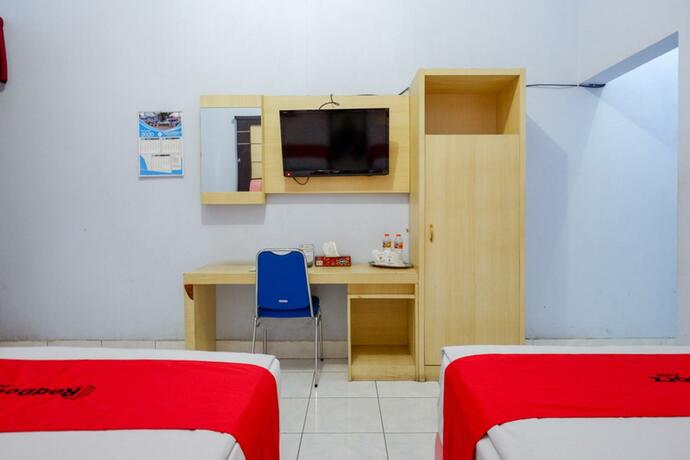 Imagen general del Hotel RedDoorz Plus Syariah near Stasiun Pekalongan 2. Foto 1