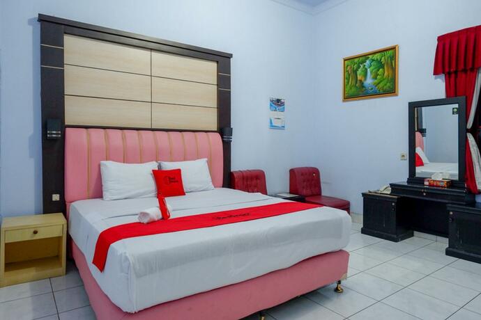 Imagen general del Hotel RedDoorz Plus Syariah near Stasiun Pekalongan 2. Foto 4