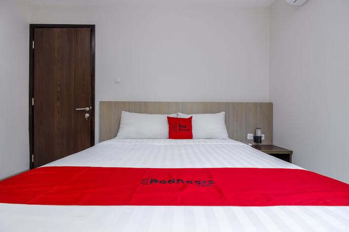 Imagen de la habitación del Hotel RedDoorz Plus @ TB Simatupang. Foto 6