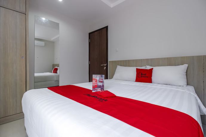 Imagen de la habitación del Hotel RedDoorz Plus @ TB Simatupang. Foto 11