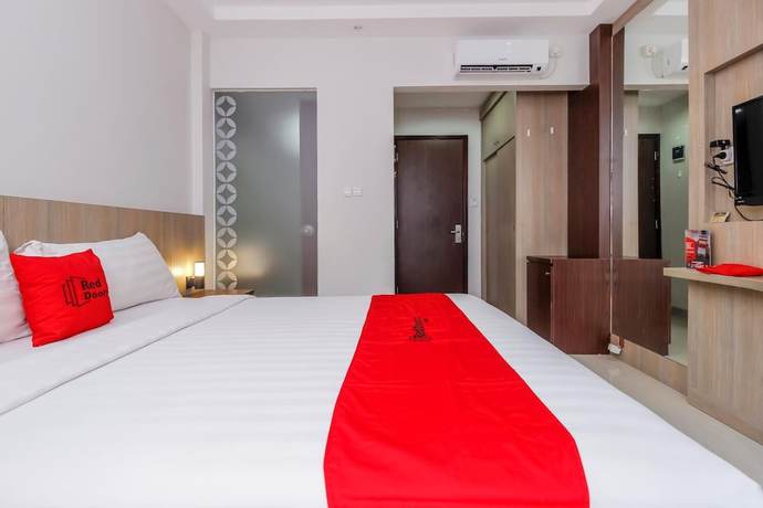 Imagen de la habitación del Hotel RedDoorz Plus @ TB Simatupang. Foto 12