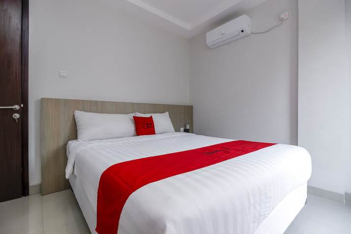 Imagen de la habitación del Hotel RedDoorz Plus @ TB Simatupang. Foto 17